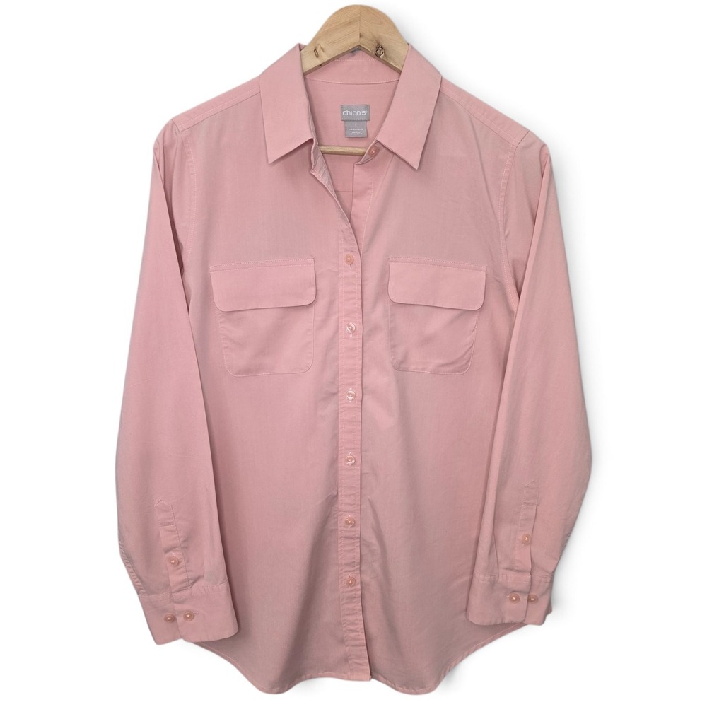 Chicos Shirt Womens 1 M 8/10 Pink Long Sleeve Button Down Flap Pockets Classic